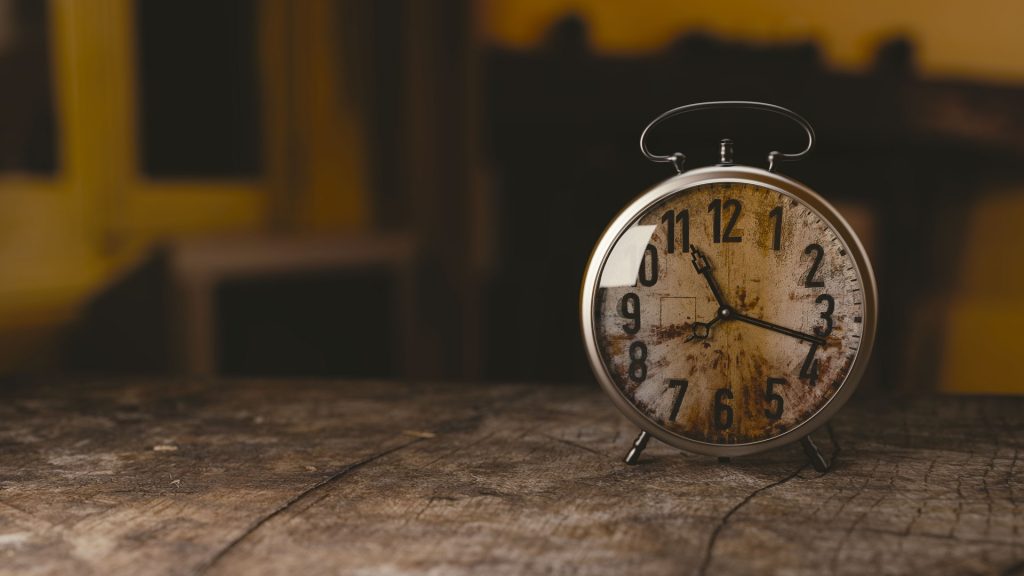 Qui prend son temps dîne mieux!